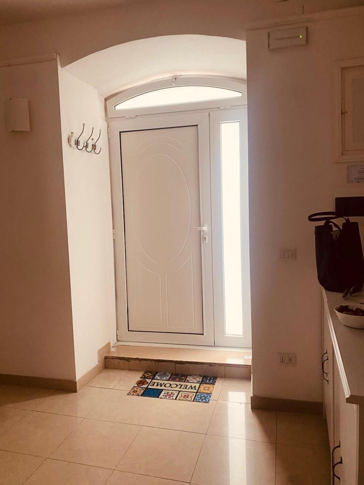 Tresca 26 * Bari